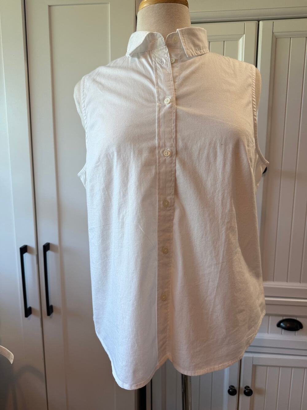 J.Crew Sleeveless cotton poplin shirt in signature fit sz LG NWT